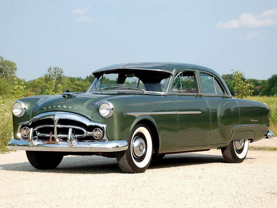  Packard 200 Sedan 1951 года  (фото 12 из 19)